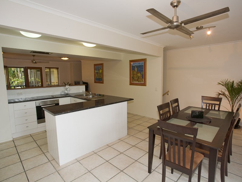 34/275 Gympie Terrace, Noosaville QLD 4566