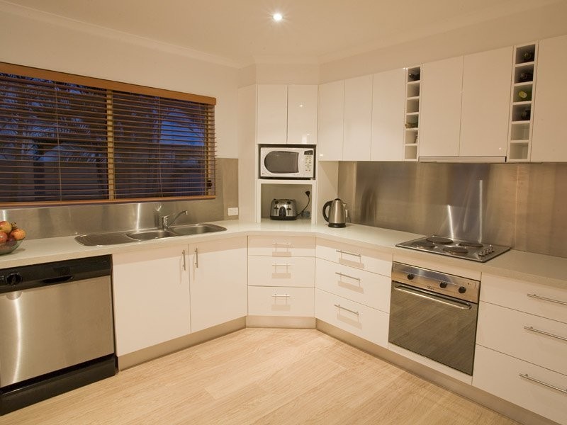 47 Driftwood Drive, Castaways Beach QLD 4567