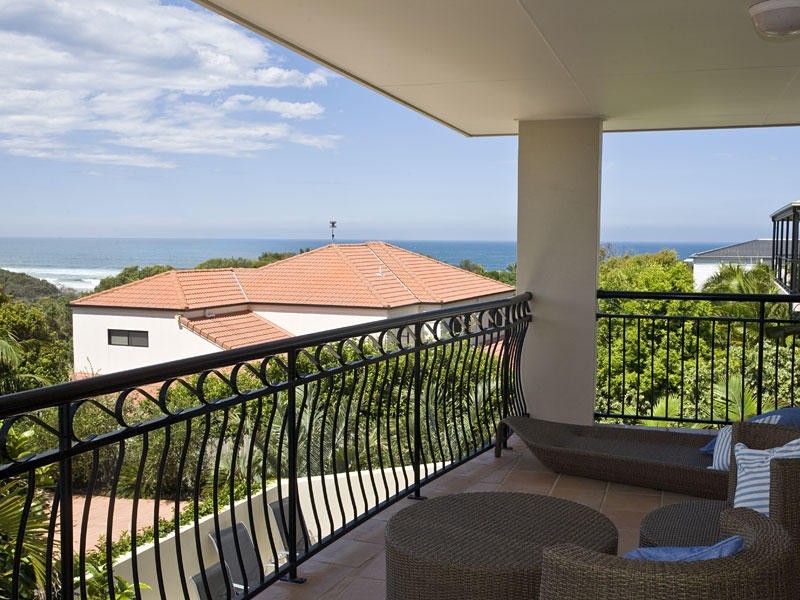 47 Driftwood Drive, Castaways Beach QLD 4567