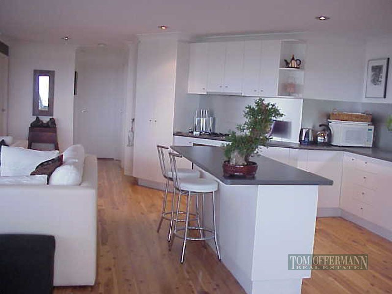 20 Southern Cross Parade, Sunrise Beach QLD 4567