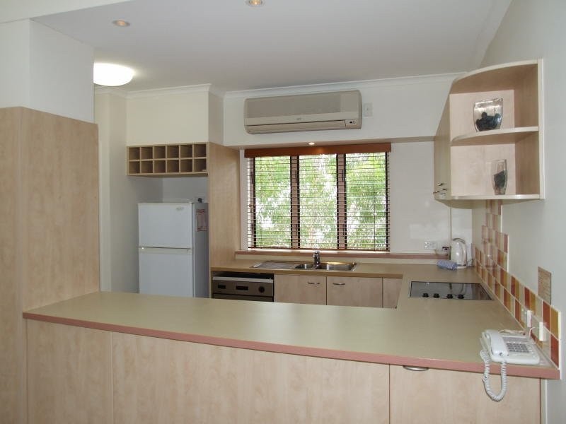 11/7-11 James St, Noosaville QLD 4566