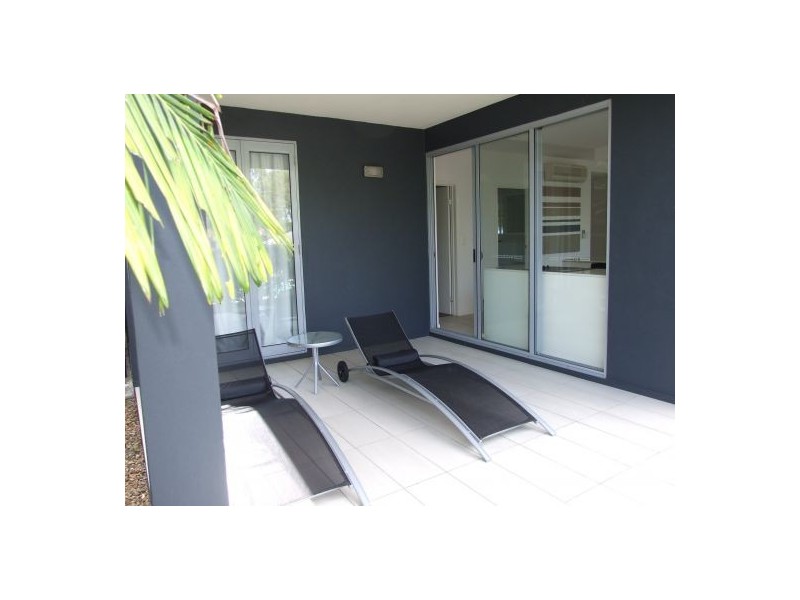 2/18 Howard St, Noosaville QLD 4566