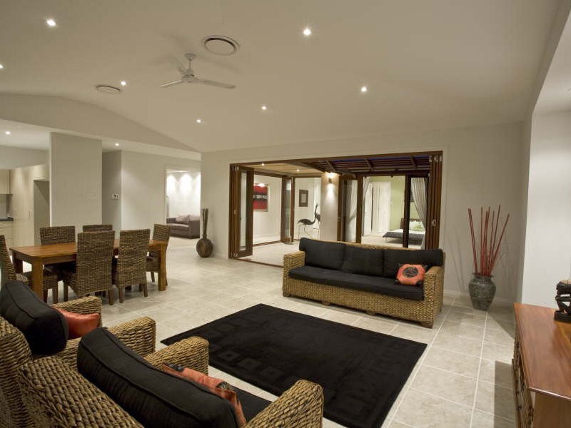 51 Regatta Cct, Noosaville QLD 4566