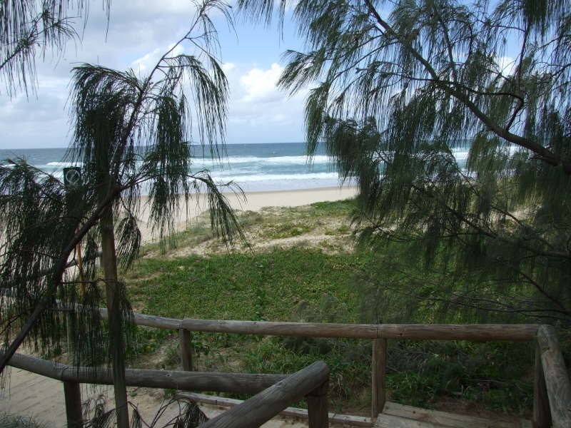 2/9 Pilchers Gap, Sunshine Beach QLD 4567