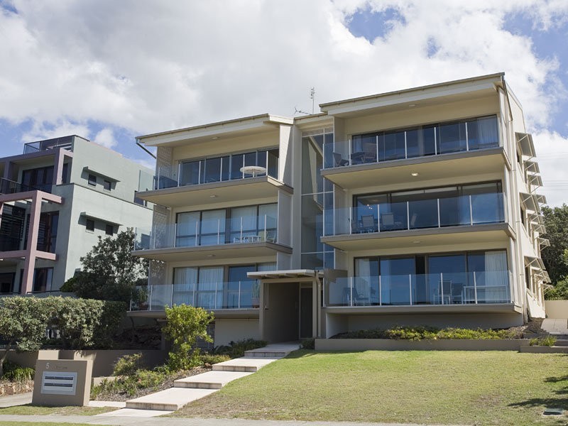 4/5 Tingira Crescent, Sunrise Beach QLD 4567
