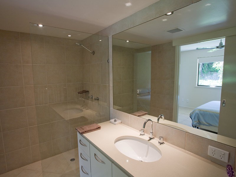 4/5 Tingira Crescent, Sunrise Beach QLD 4567