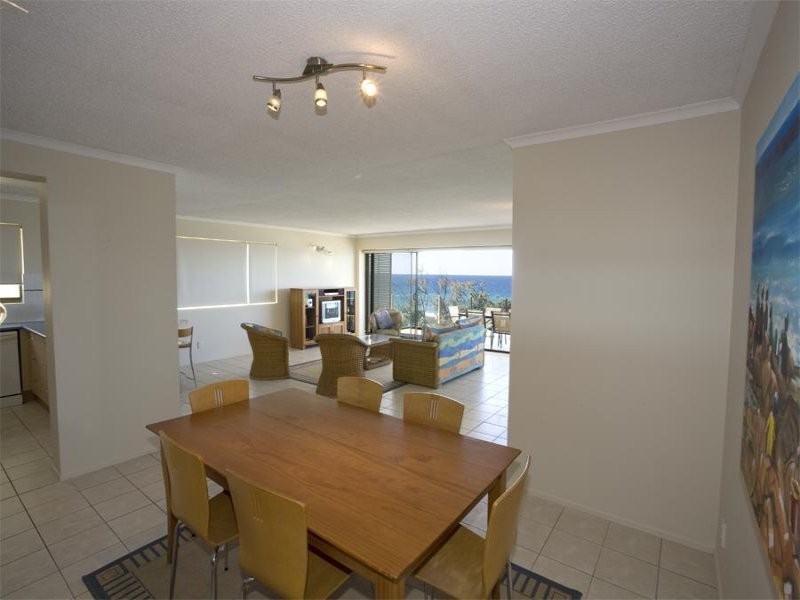 4/5 Tingira Crescent, Sunrise Beach QLD 4567
