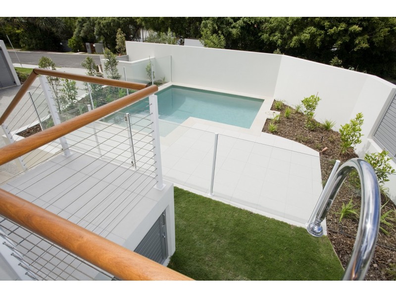 1/18 Crank St, Sunshine Beach QLD 4567