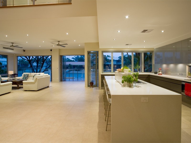 18 Mossman Court, Noosa Heads QLD 4567