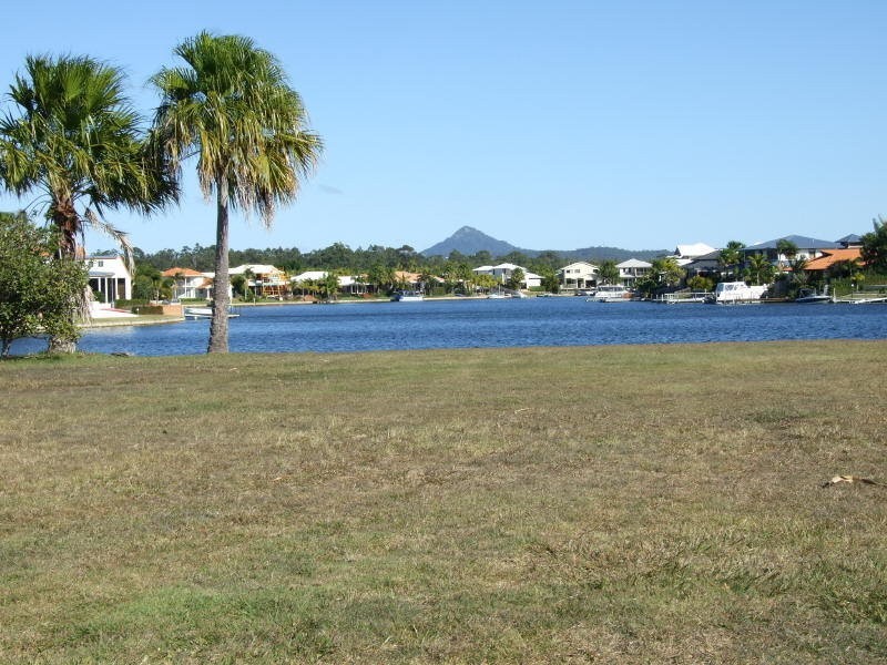 183 Shorehaven Drive, Noosa Waters QLD 4566