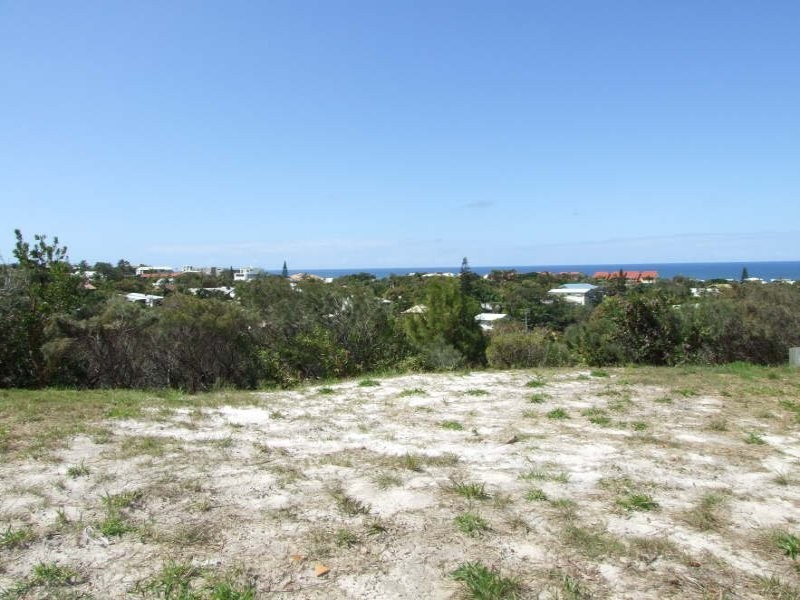 28 Captains Court, Sunrise Beach QLD 4567