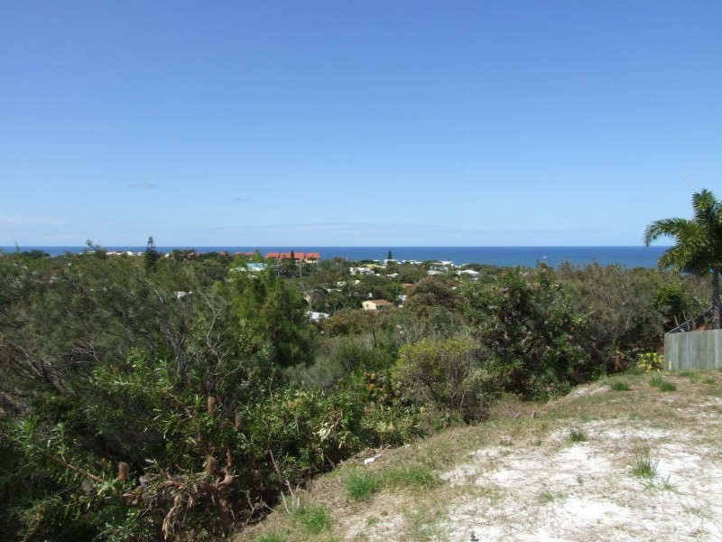 28 Captains Court, Sunrise Beach QLD 4567