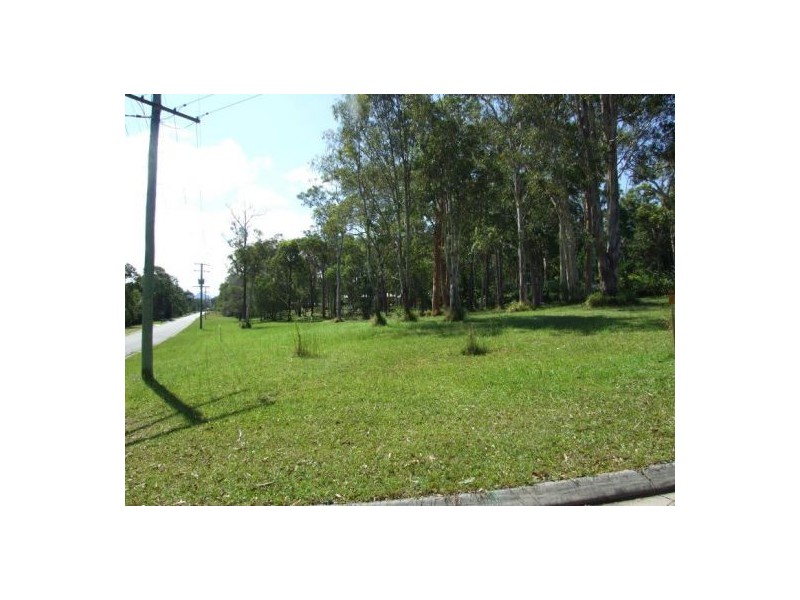 1 Lake Weyba Drive, Doonan QLD 4562