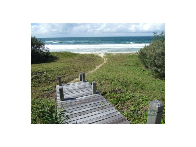 2/56 David Low Way, Sunrise Beach QLD 4567