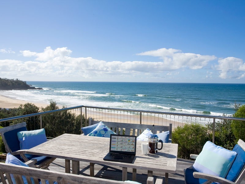 22 Arakoon Crescent, Sunshine Beach QLD 4567