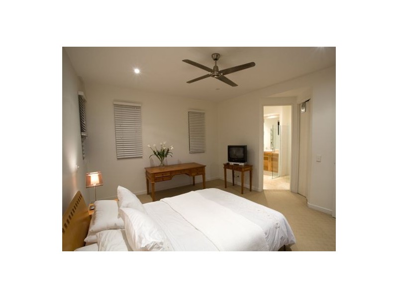2 Driftwood Drive, Castaways Beach QLD 4567