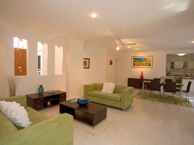 12 Headland Drive, Noosa Waters QLD 4566