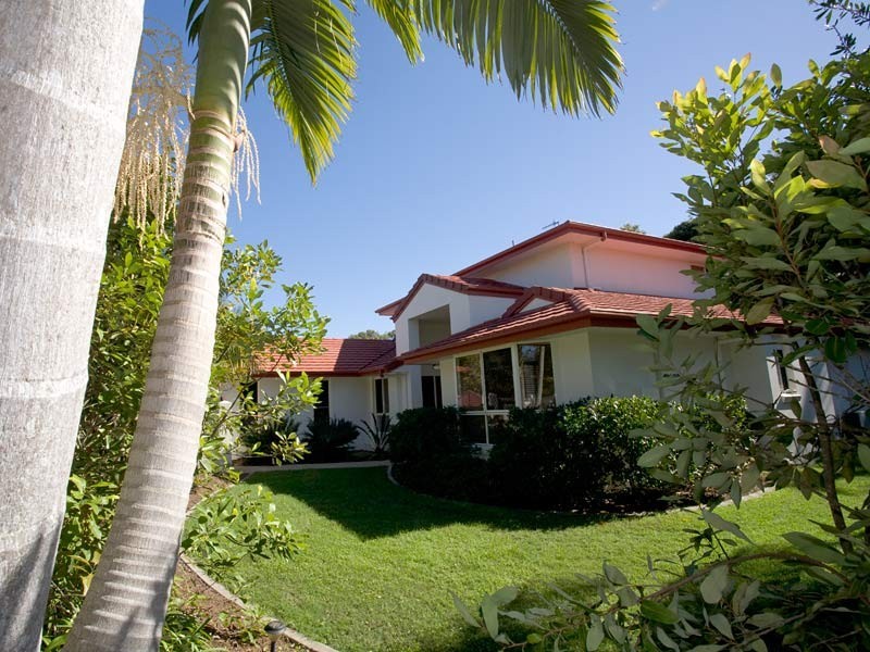 12 Headland Drive, Noosa Waters QLD 4566