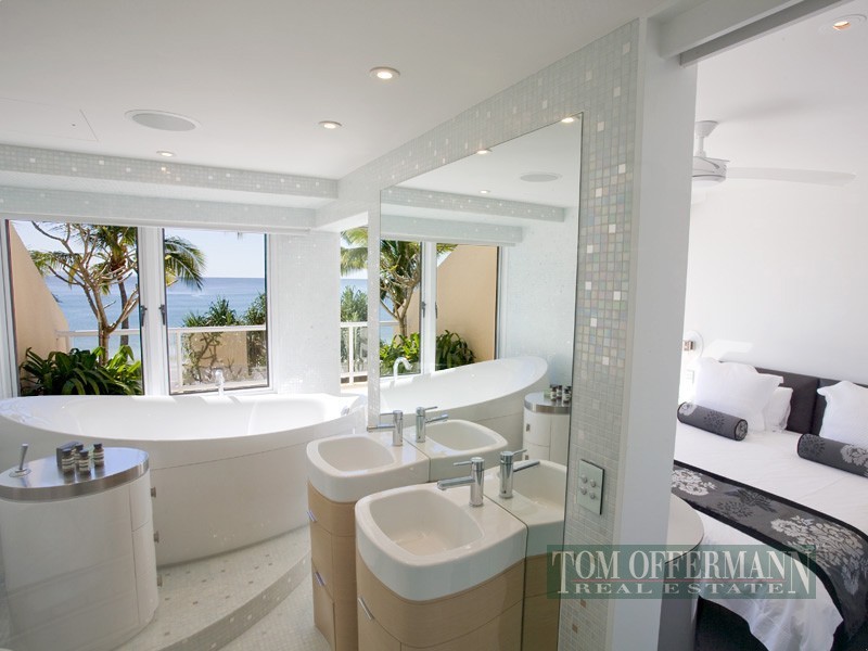 71 Hastings St, Noosa Heads QLD 4567