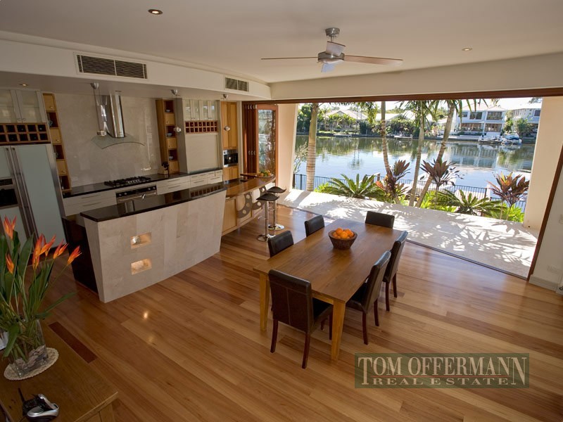 8 Seahorse Place, Noosa Waters QLD 4566