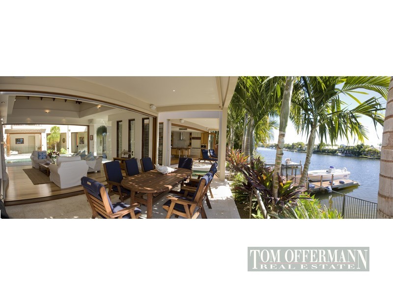 8 Seahorse Place, Noosa Waters QLD 4566