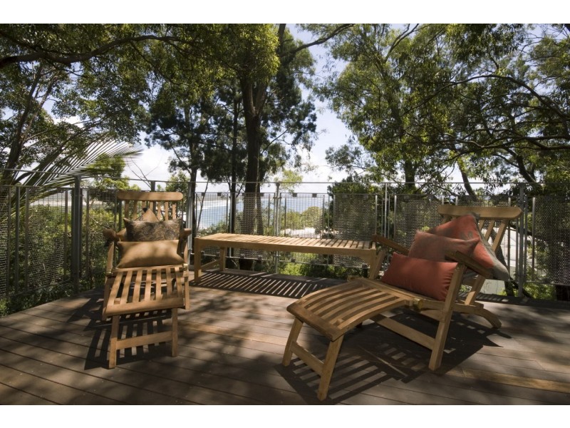 12 Bayview Road, Noosa Heads QLD 4567