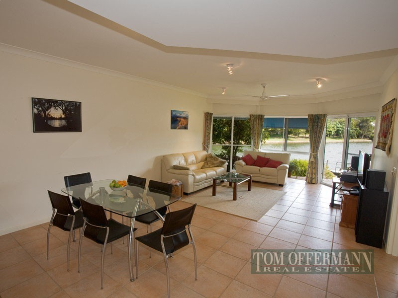 2/12 Hygieta St, Noosaville QLD 4566