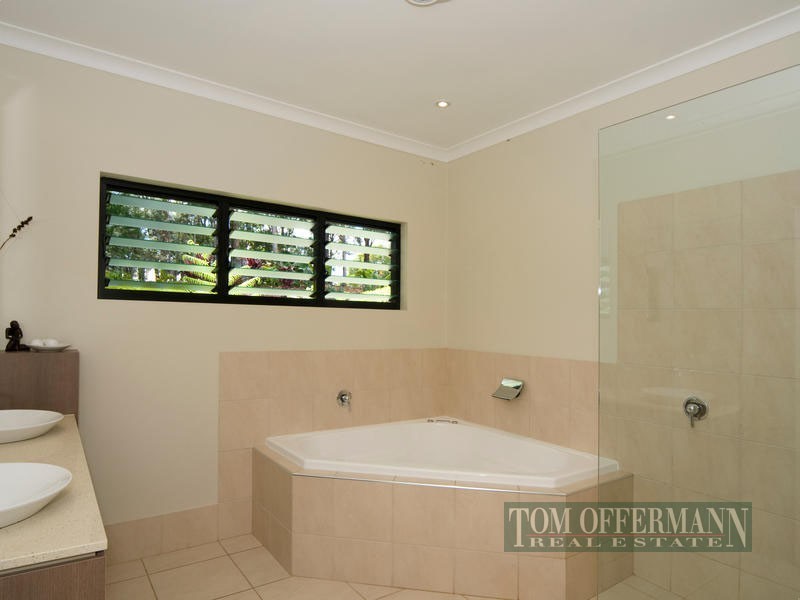 31 Coveys Road, Tinbeerwah QLD 4563