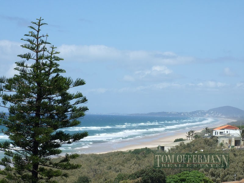 27 Tingira Cresent, Sunrise Beach QLD 4567