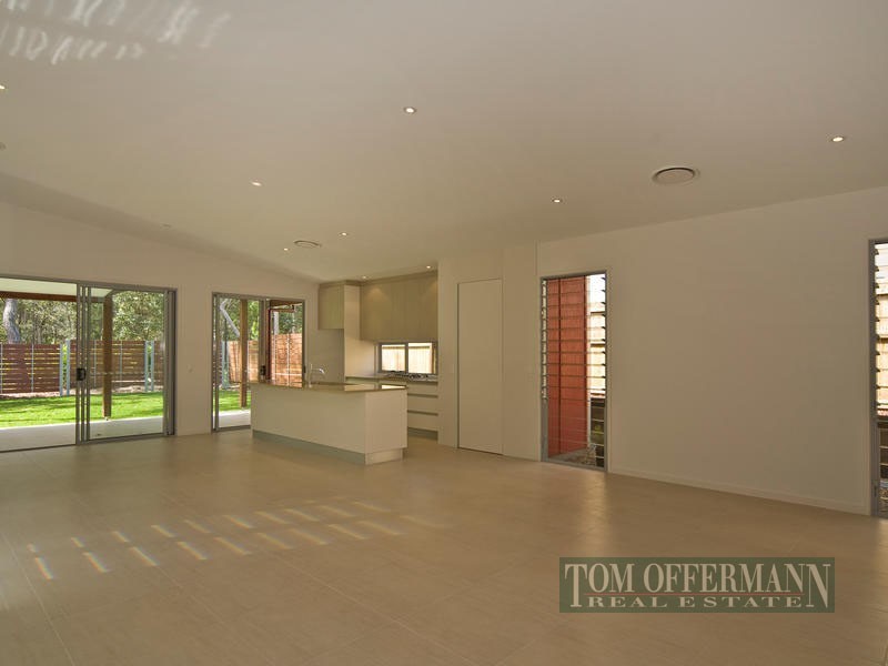 25 Jacksonia Place, Noosaville QLD 4566