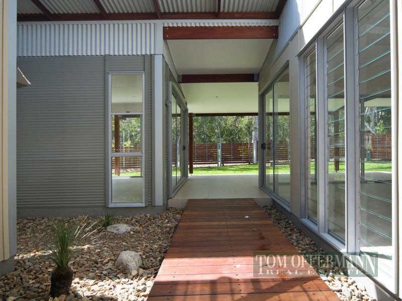 25 Jacksonia Place, Noosaville QLD 4566