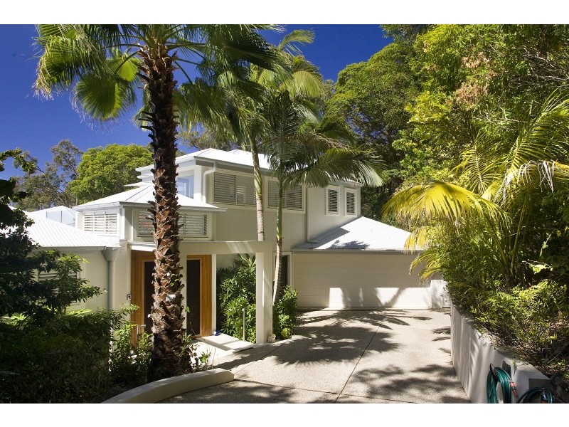 27 Bay View Road, Noosa Heads QLD 4567
