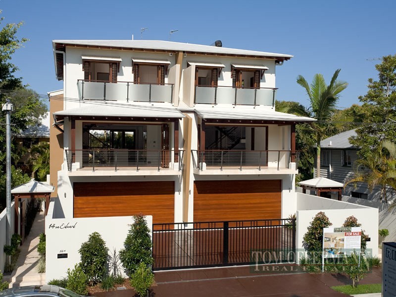 2/14 Edward St, Noosaville QLD 4566