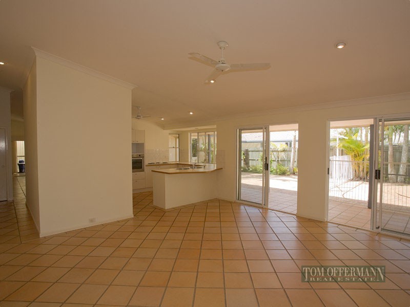 6 Broadreach Court, Noosaville QLD 4566