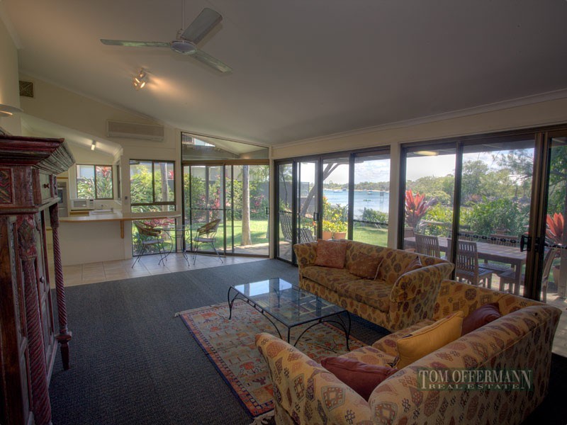 10 Noosa Parade, Noosa Heads QLD 4567