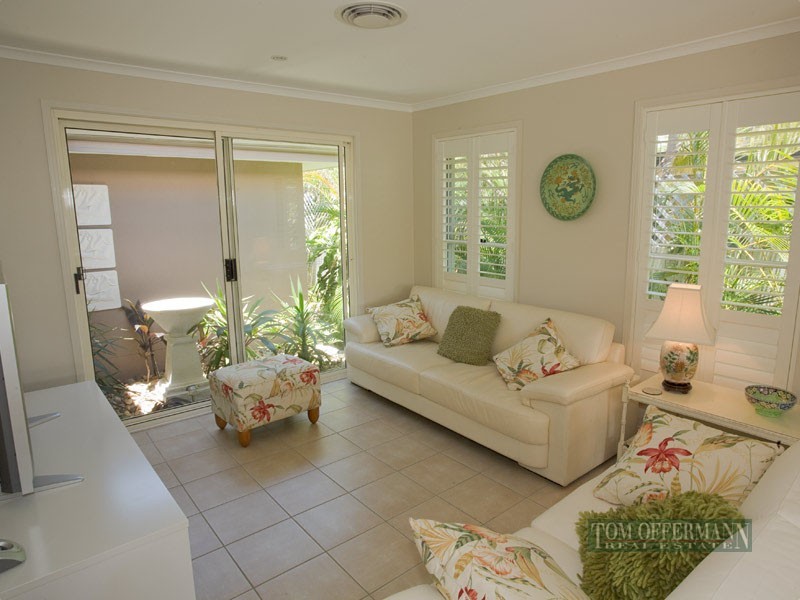 1 Stardust Court, Sunrise Beach QLD 4567