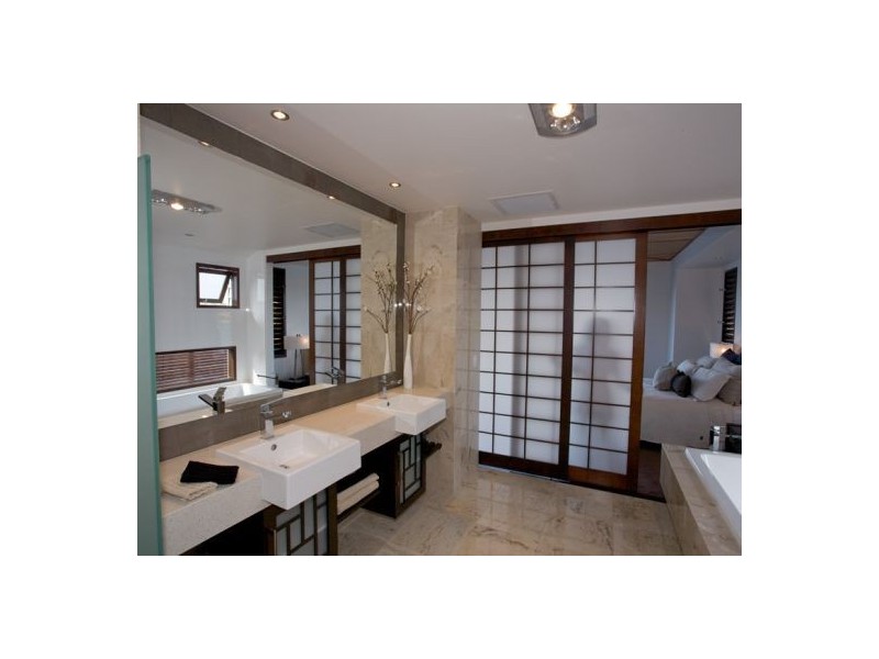 17 Saltwater Ave, Noosa Waters QLD 4566