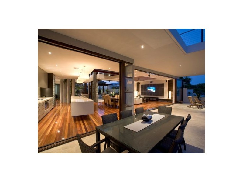 17 Saltwater Ave, Noosa Waters QLD 4566