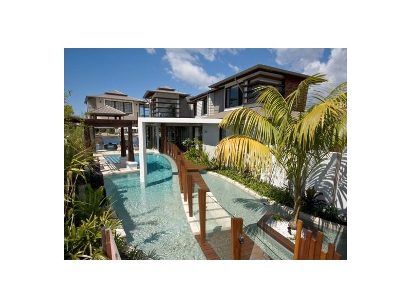 17 Saltwater Ave, Noosa Waters QLD 4566