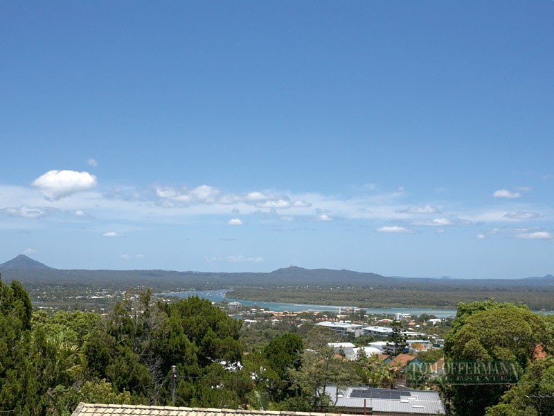 11 Angler Street, Noosa Heads QLD 4567