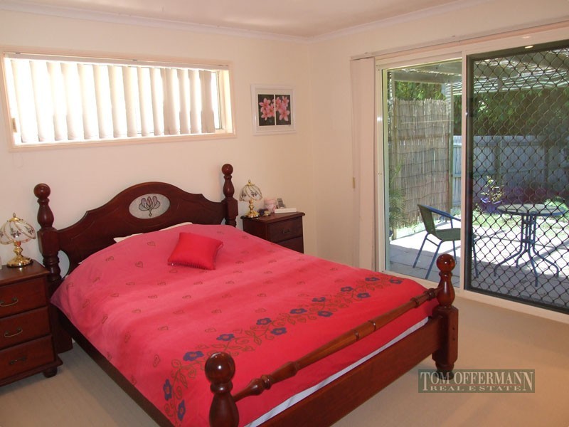 6 Hillside Court, Sunrise Beach QLD 4567