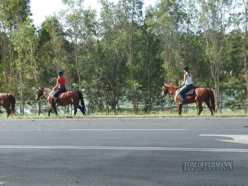 15 Beach Road, Noosa North Shore QLD 4565