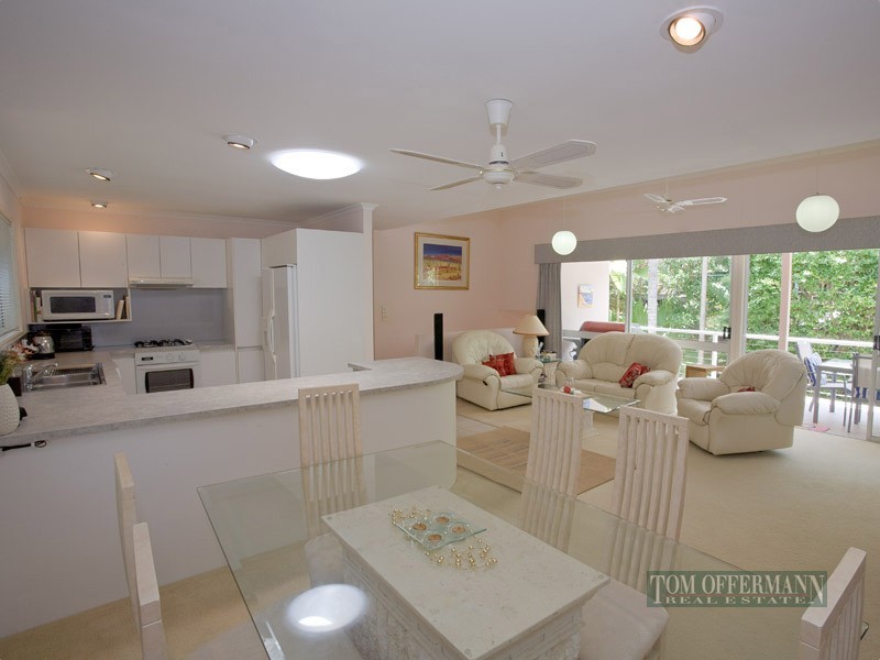 64 Bryan St, Sunshine Beach QLD 4567