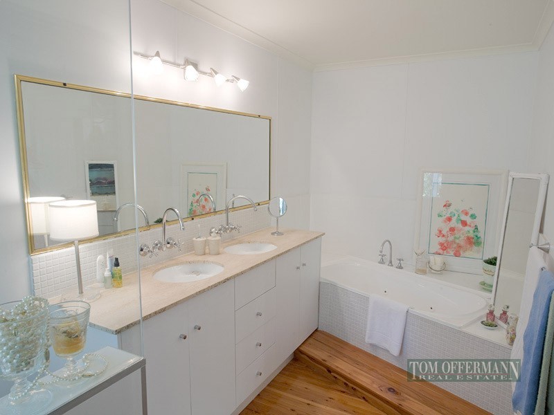 208 Eumarella Rd, Doonan QLD 4562