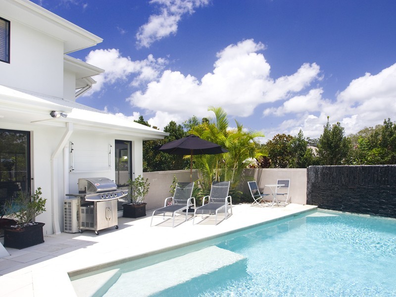 1 Pebble Court, Peregian Springs QLD 4573