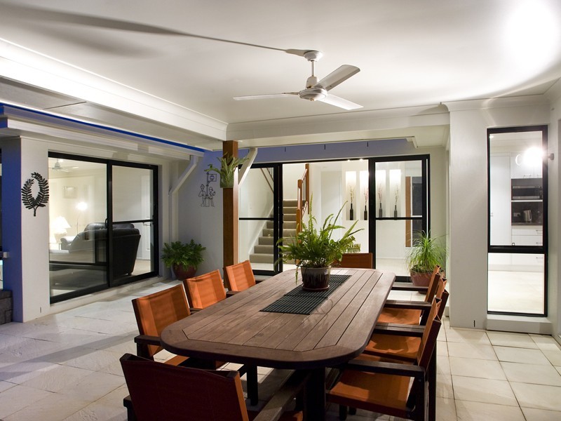 1 Pebble Court, Peregian Springs QLD 4573