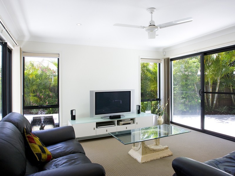 1 Pebble Court, Peregian Springs QLD 4573