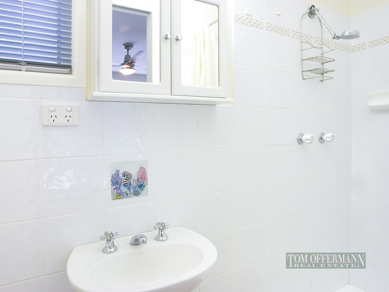 26 Dayspring St, Sunrise Beach QLD 4567