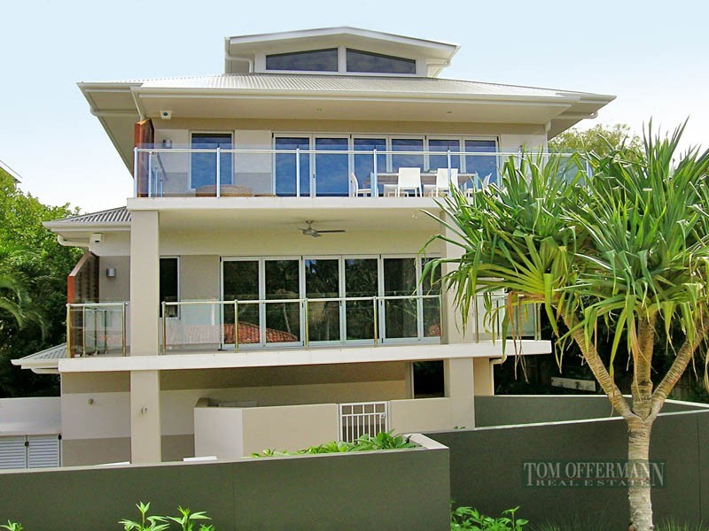 1/15 Albert St, Noosaville QLD 4566