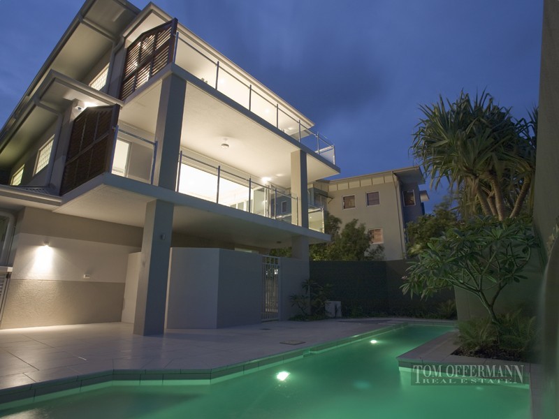 1/15 Albert St, Noosaville QLD 4566